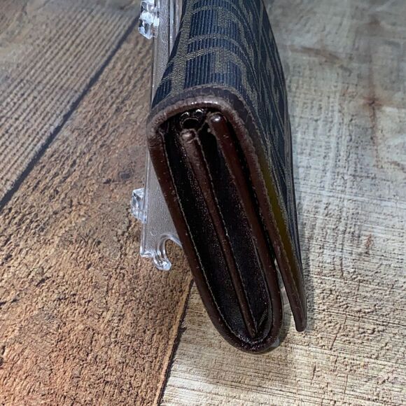 FENDI Zucca Continental Wallet in Tobacco authentic in box - Picture 7 of 16